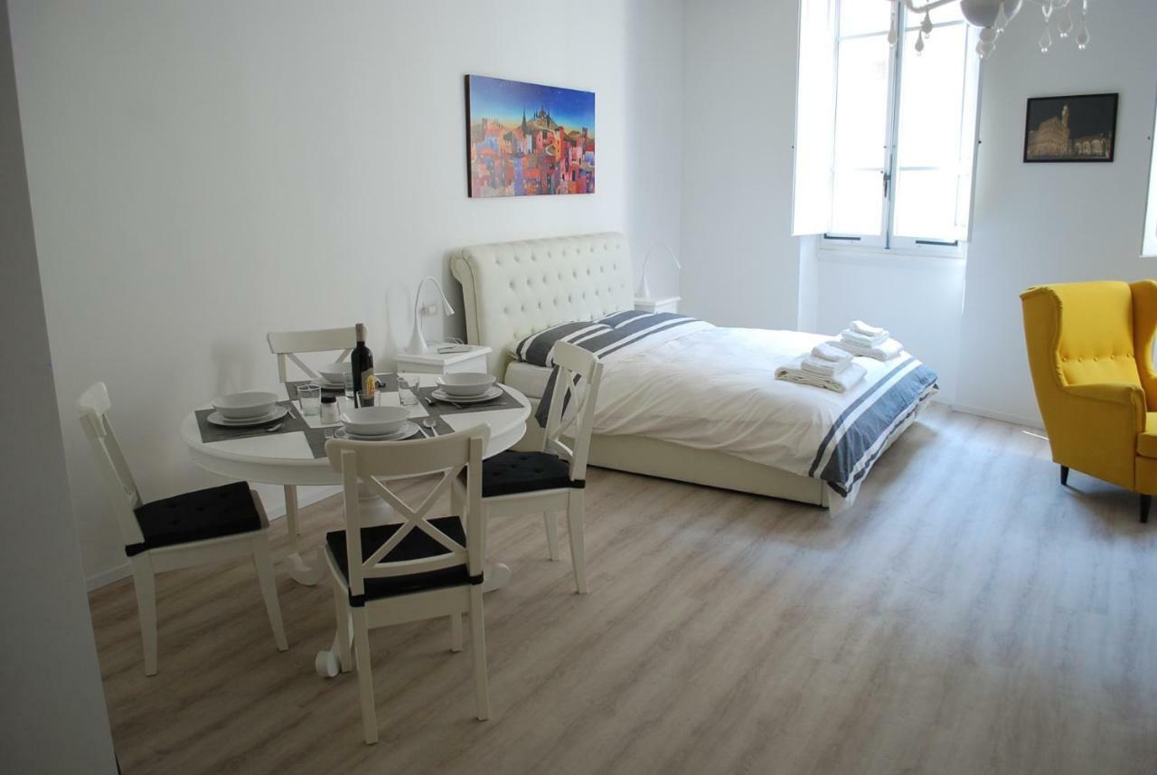 Berardi Palace - Vigna Nuova Apartment Флоренция Экстерьер фото